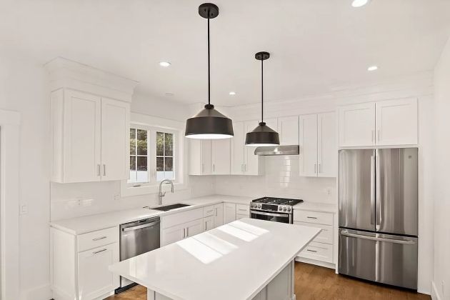 Ashland Cabinet custom kitchen design