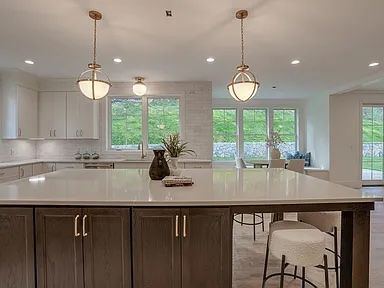 Greendale Ave Kitchen